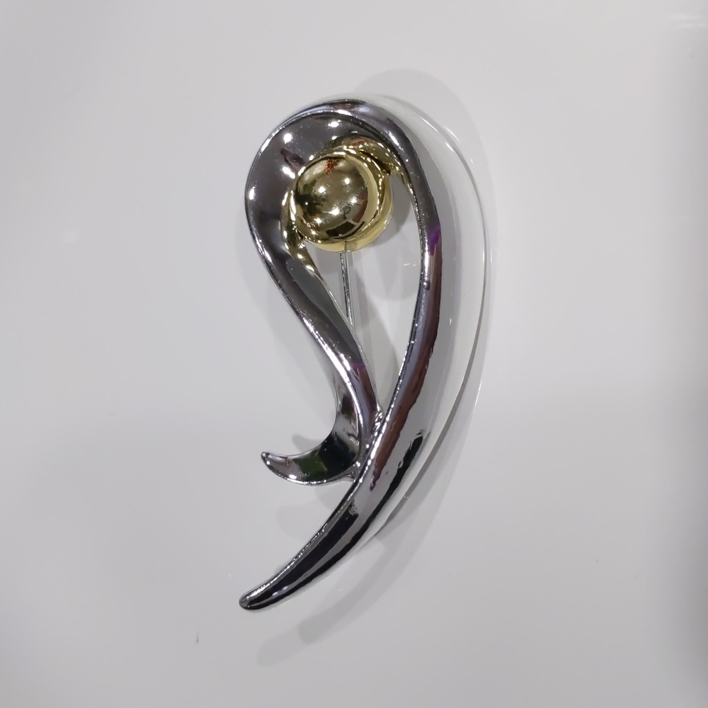 3/$30 Danecraft vintage silver and gold tone mid century modern brooch pin